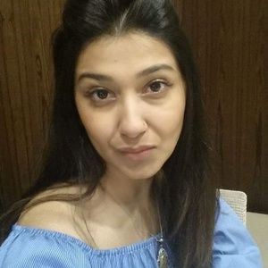 Meet your Posher, Shirin